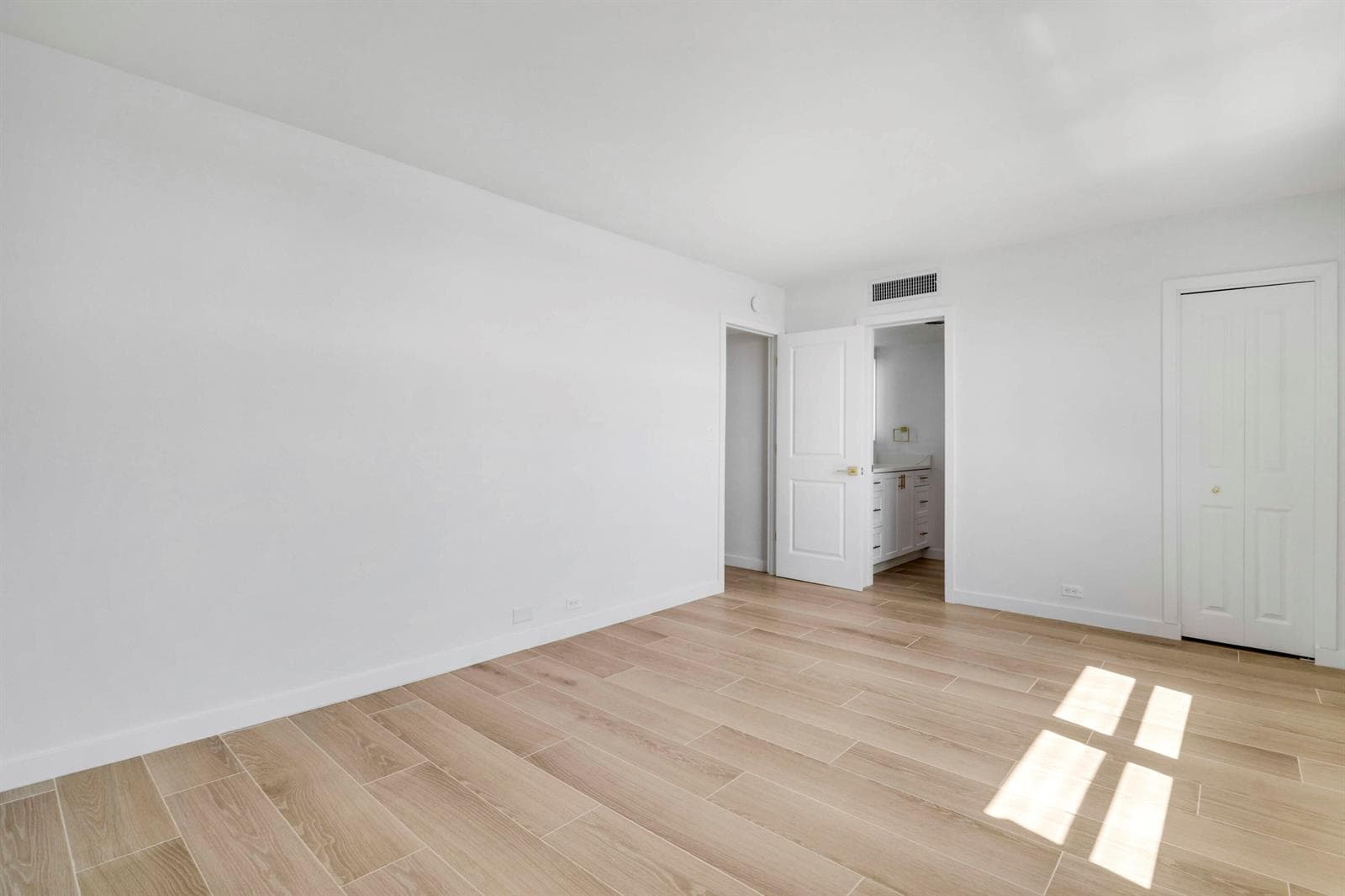 1200 Marine Way 903 photo 21