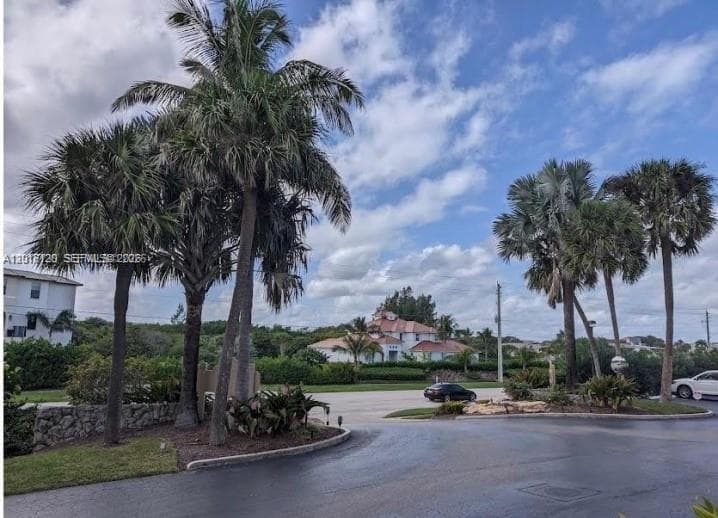 1357 NE Ocean Blvd 311 photo 1
