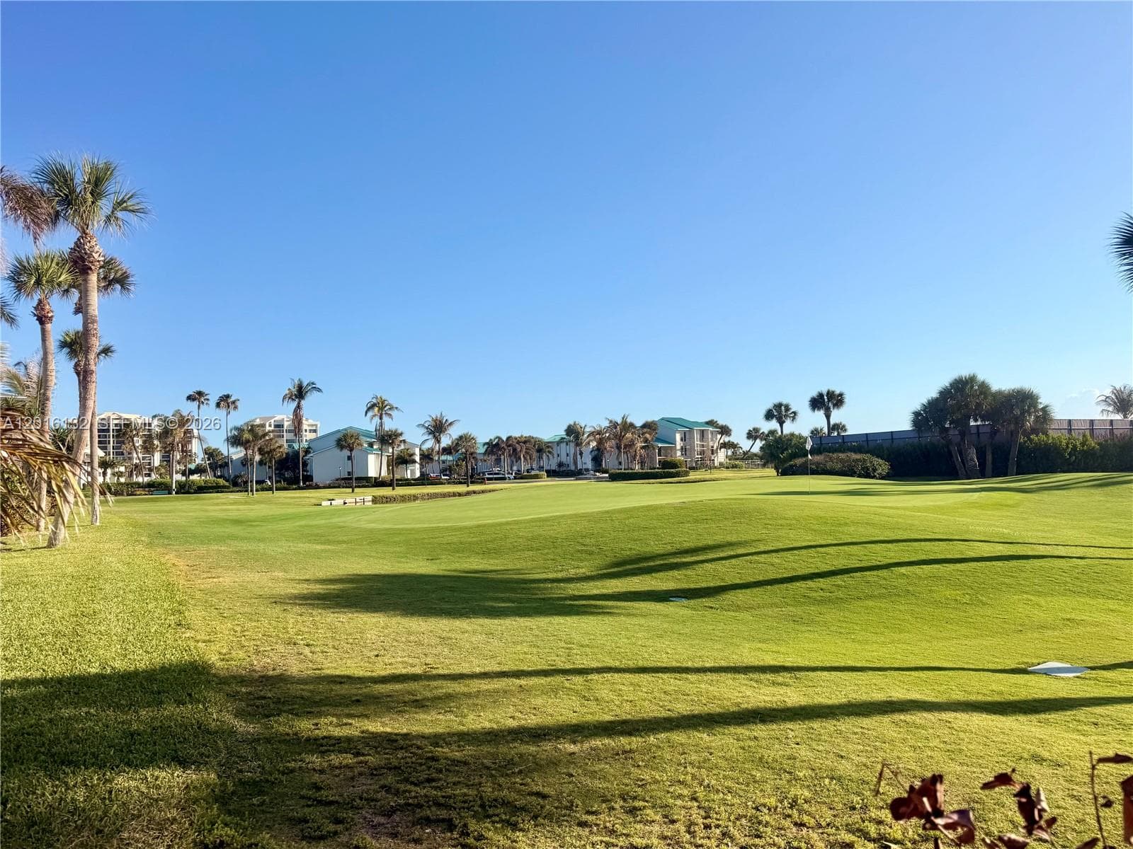 2400 S Ocean Dr V523 photo 8