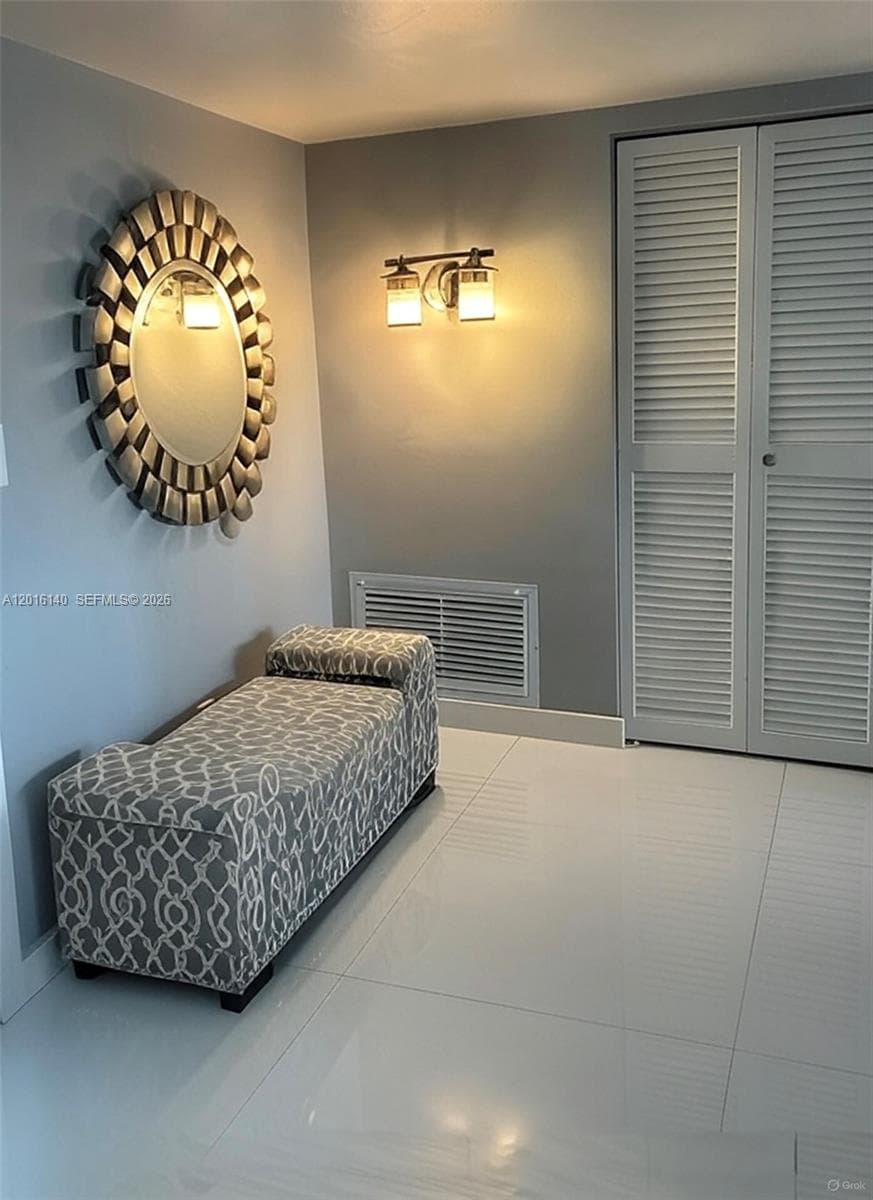 200 DIPLOMAT PARKWAY 721 photo 10