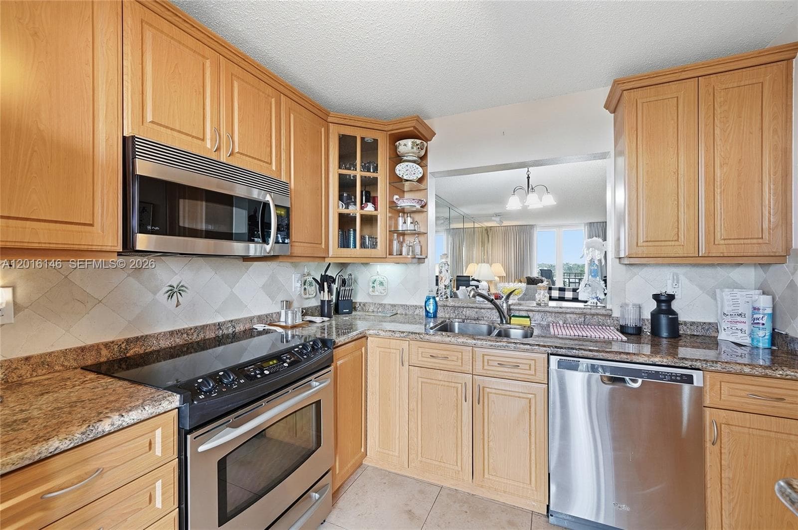 521 Riverside Dr 606 photo 6