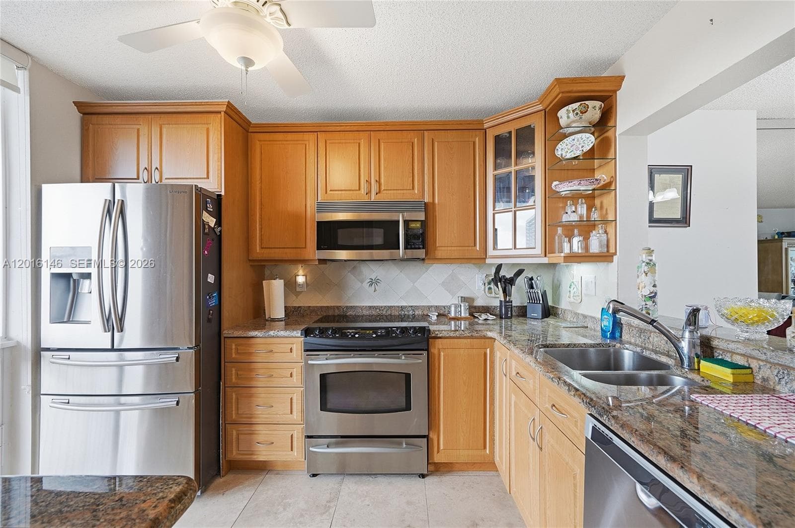 521 Riverside Dr 606 photo 5