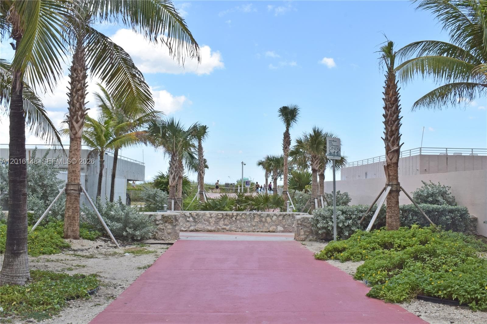 401 Ocean Dr 924 photo 23