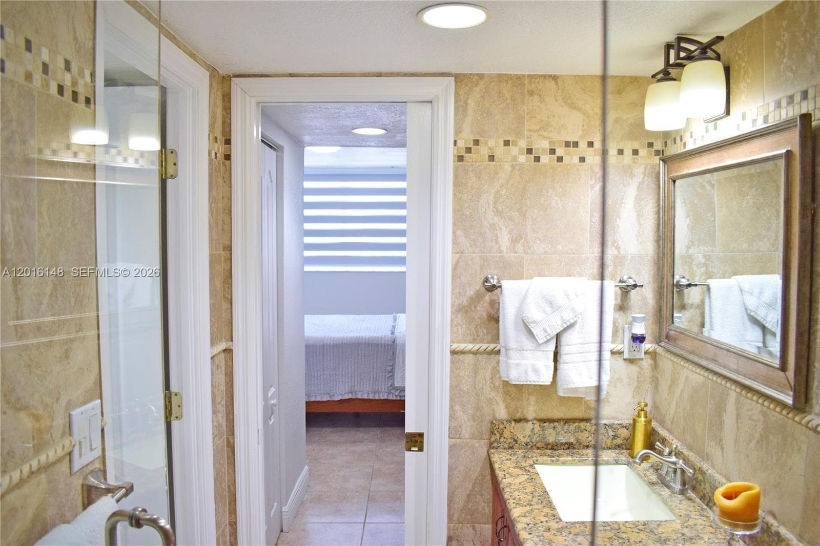 401 Ocean Dr 924 photo 16