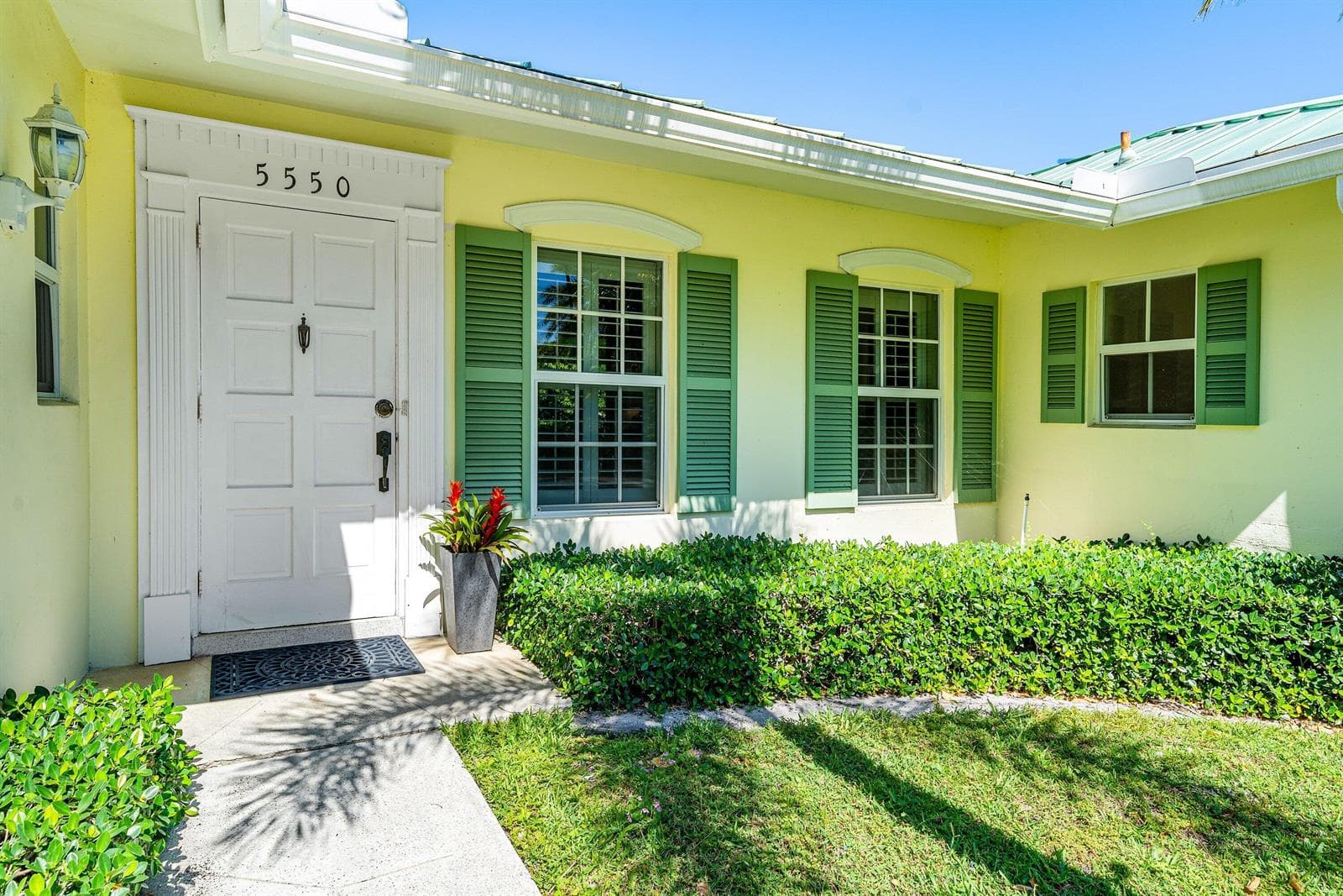 5550 Osprey Drive photo 7
