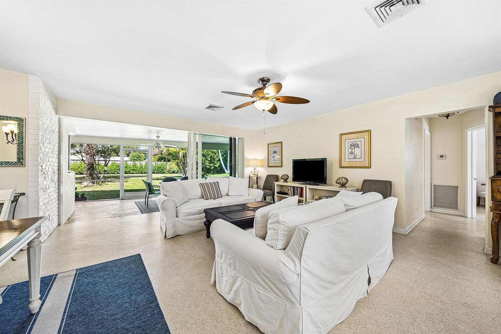 5550 Osprey Drive photo 8