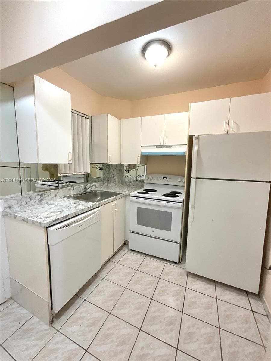 3522 166th St 7 photo 4
