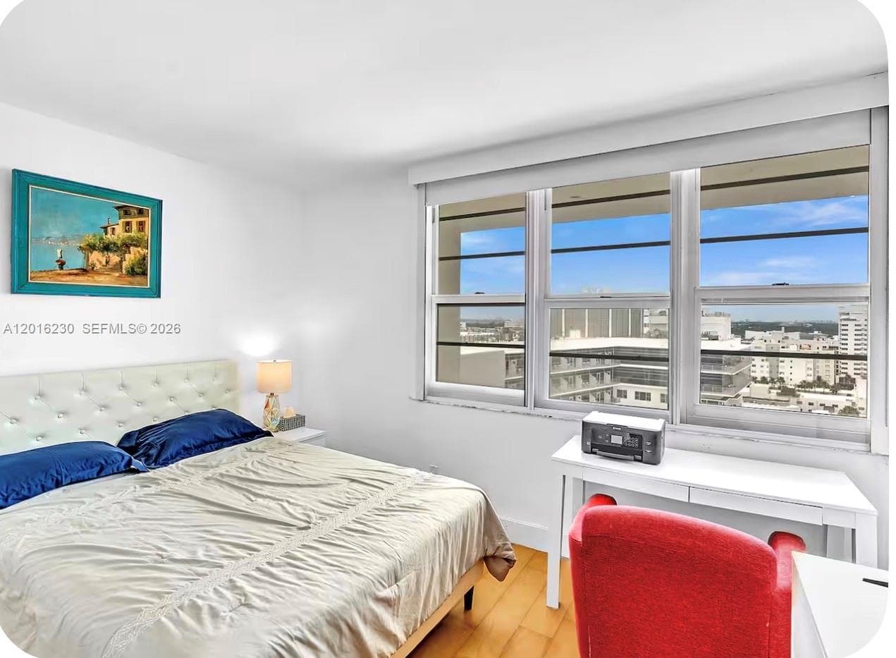 100 Lincoln Rd 1641 photo 14