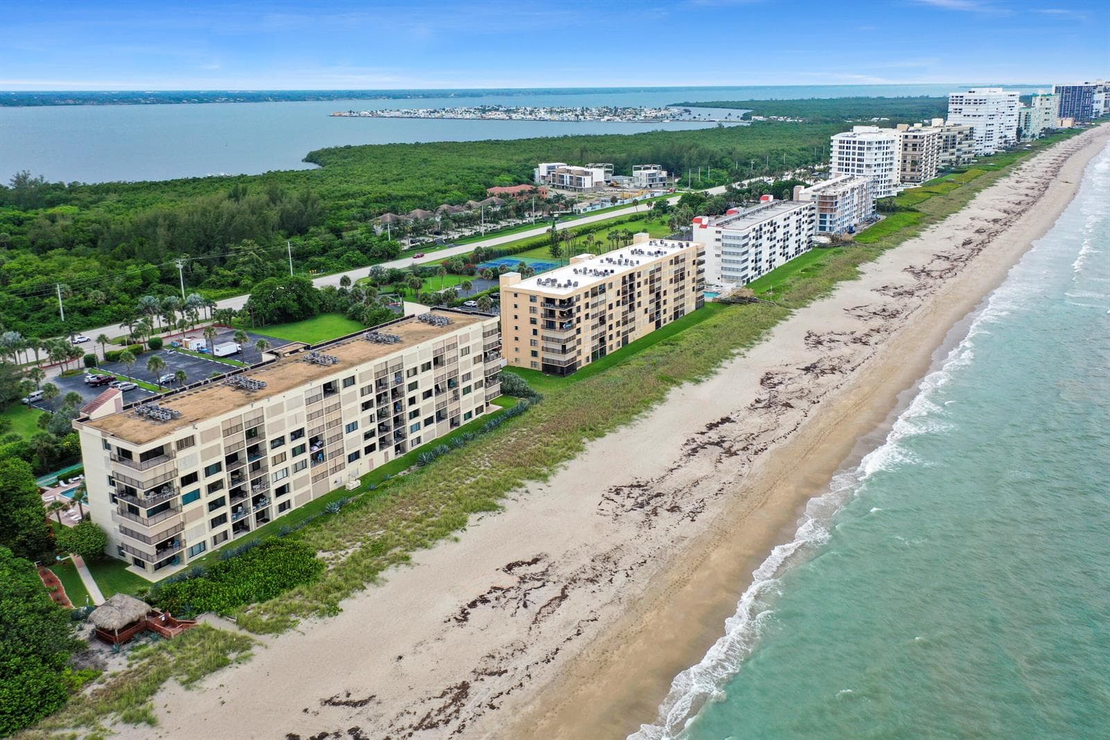 10310 S Ocean Drive 405 photo 6