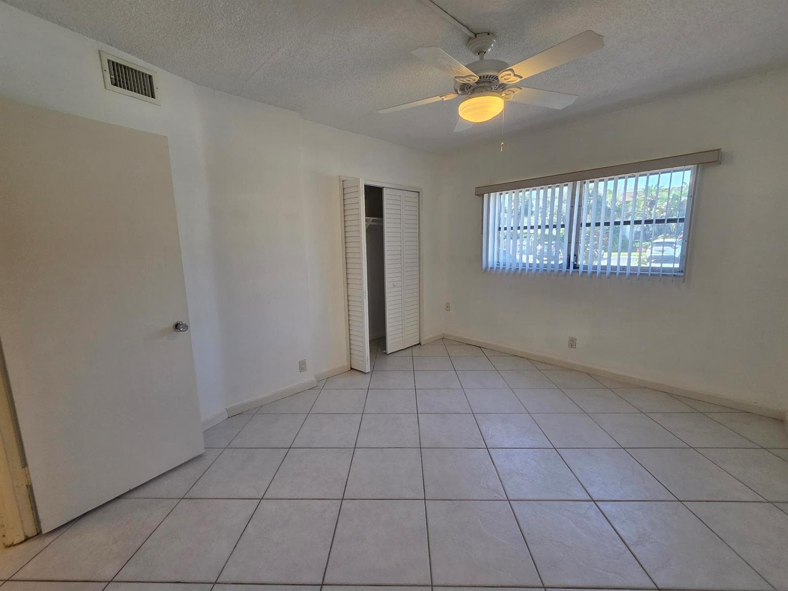 600 Pine Drive 103 photo 15