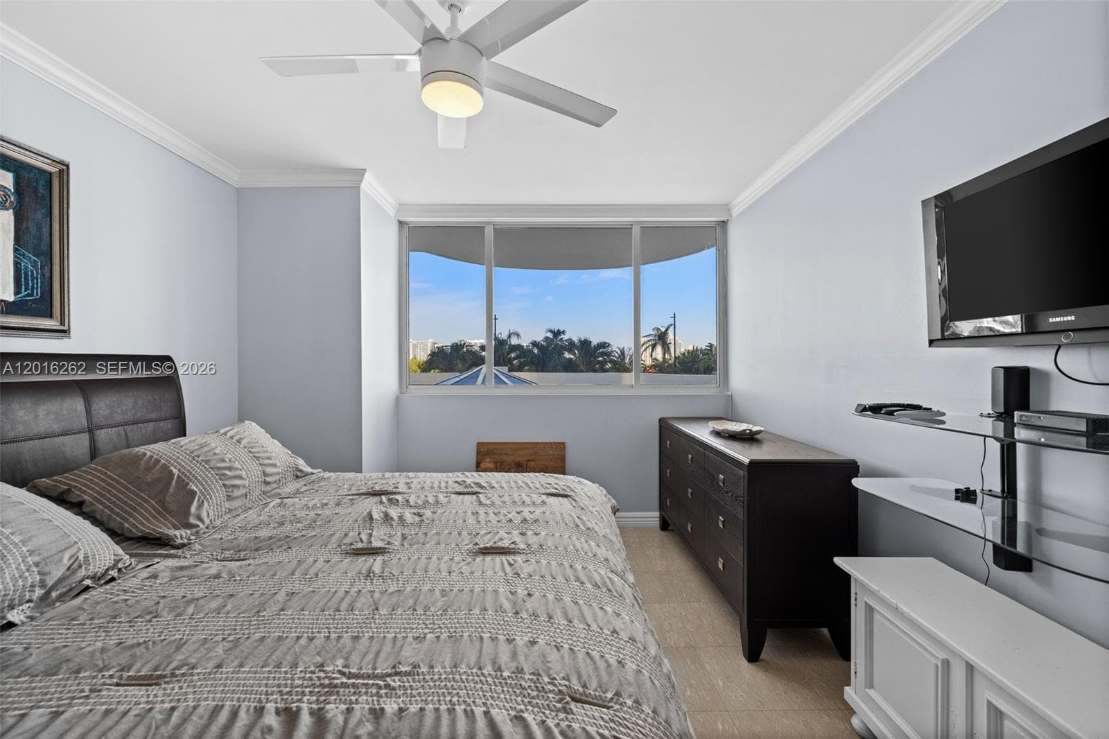 18671 Collins Ave 404 photo 25