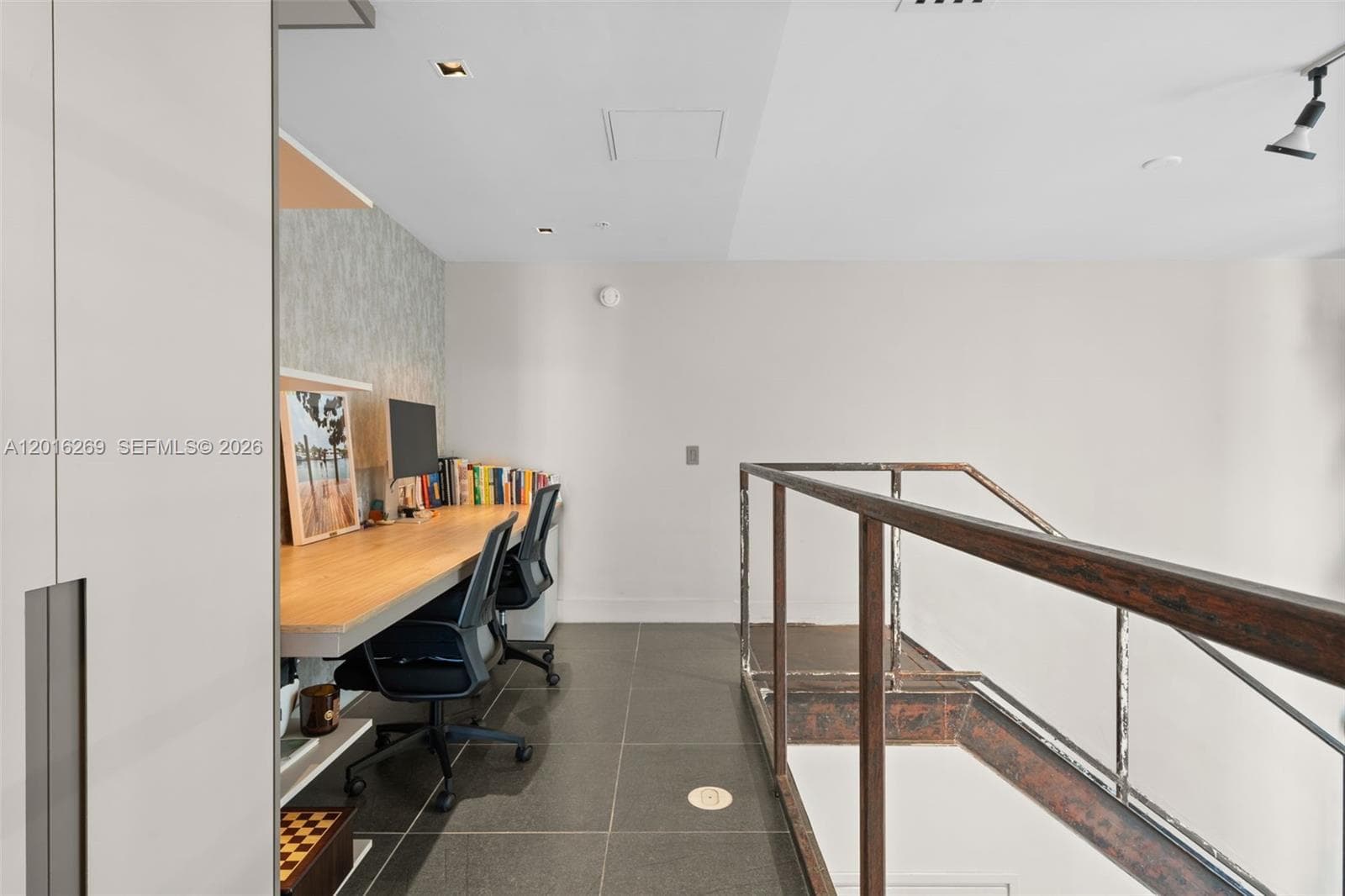300 Biscayne Blvd L-L02 photo 15