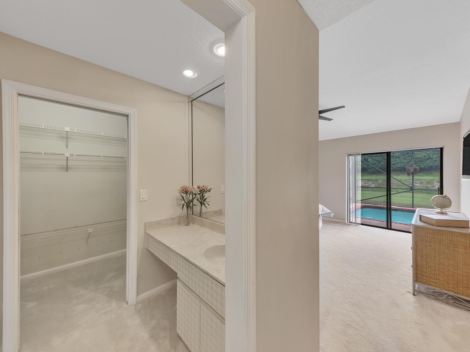 7747 Villa Nova Drive photo 23