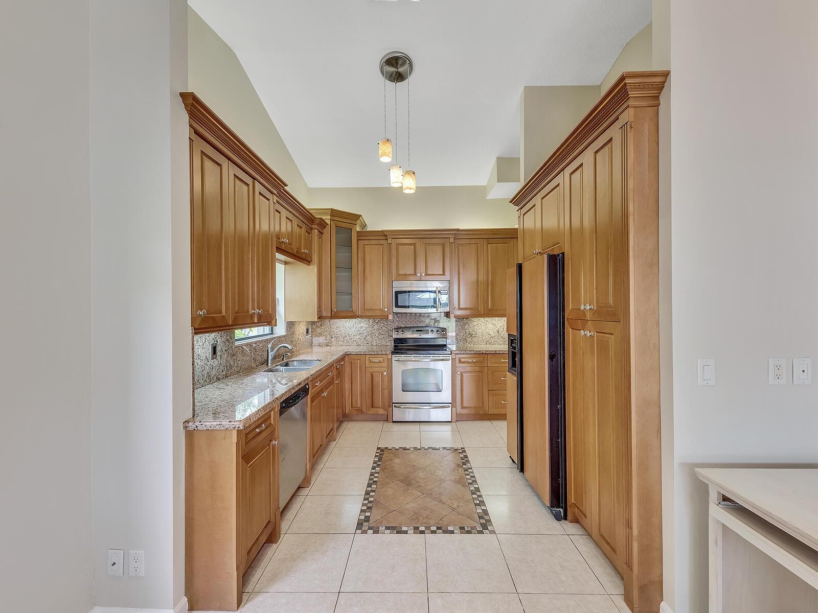 7747 Villa Nova Drive photo 13