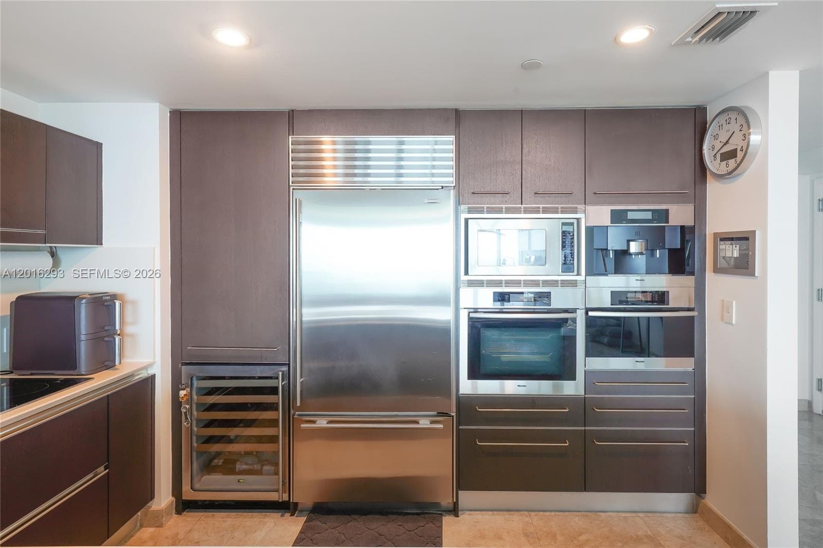 17001 Collins Ave 2805 photo 11