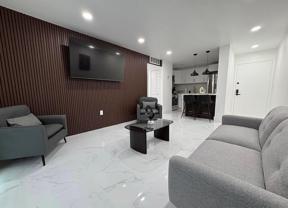 4265 NW South Tamiami Canal Drive 1-211 photo 5
