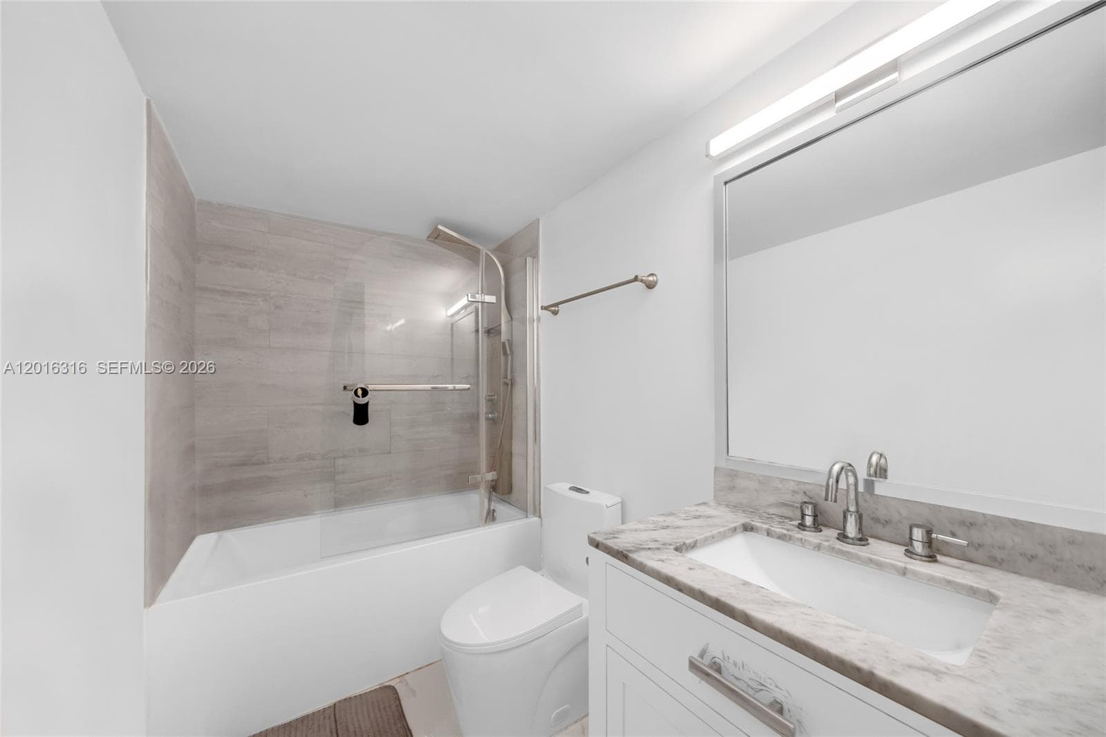 2500 Parkview Dr 2119 photo 18