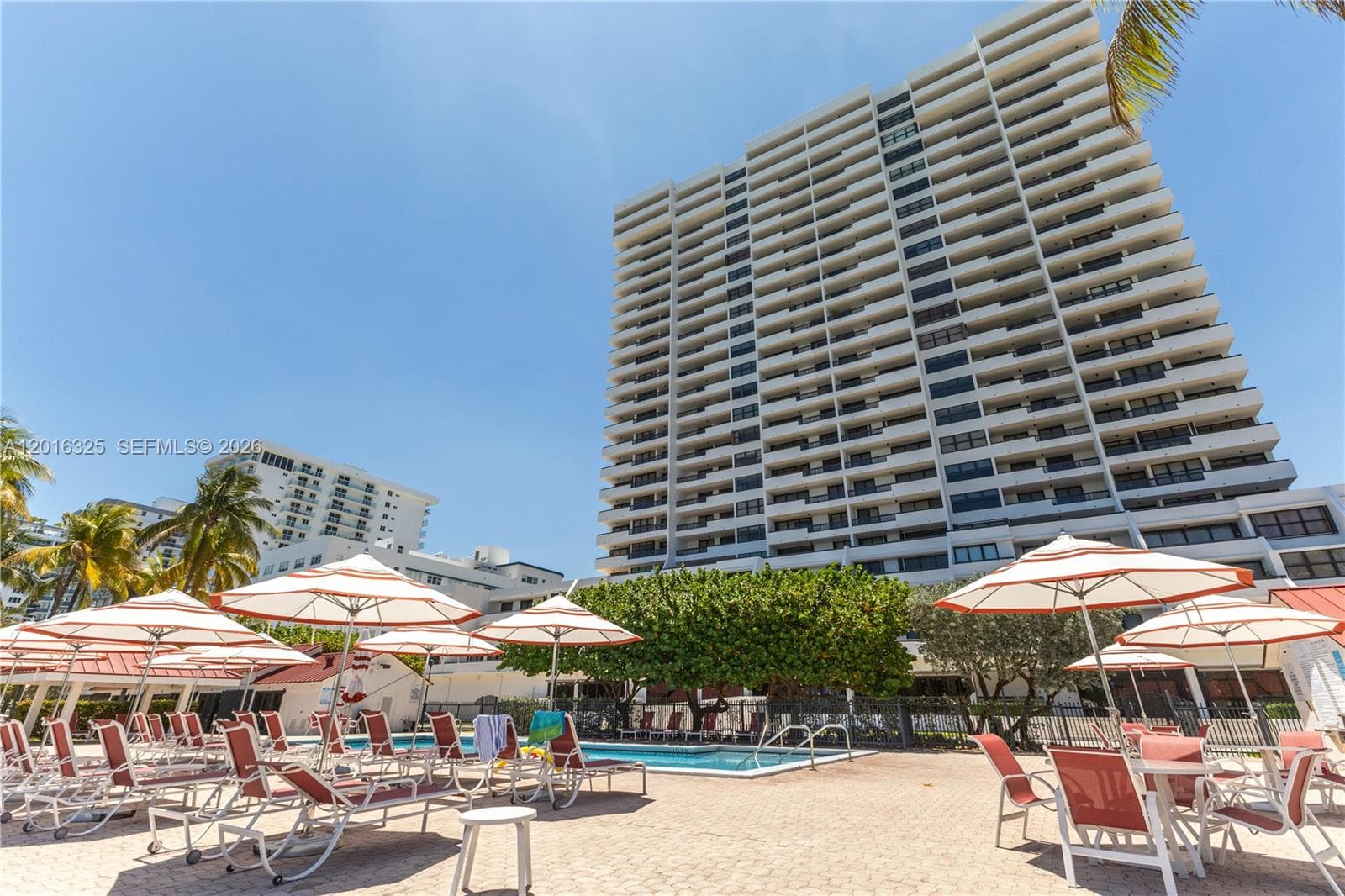 2555 Collins Ave 2205 photo 23
