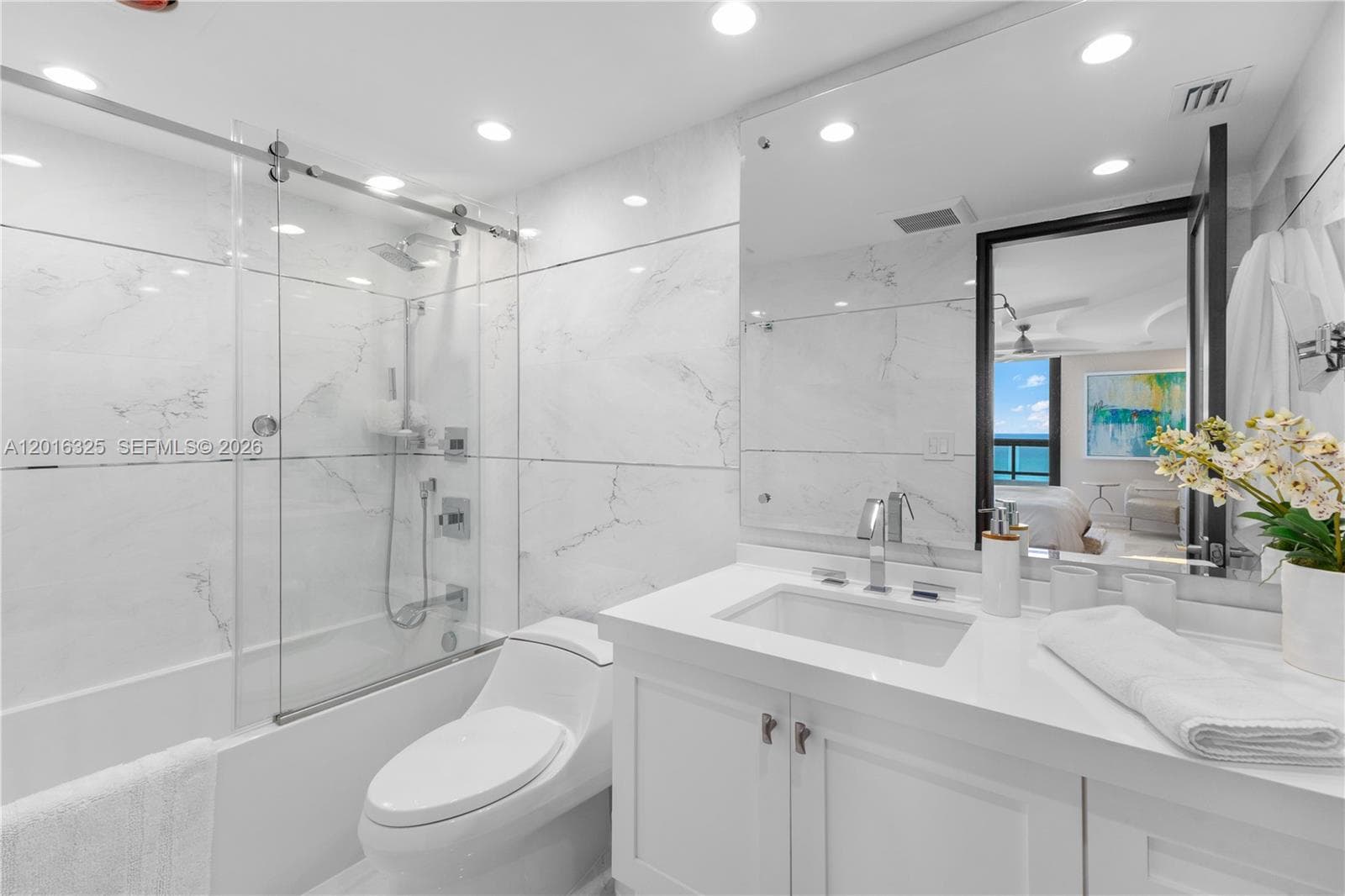 2555 Collins Ave 2205 photo 20