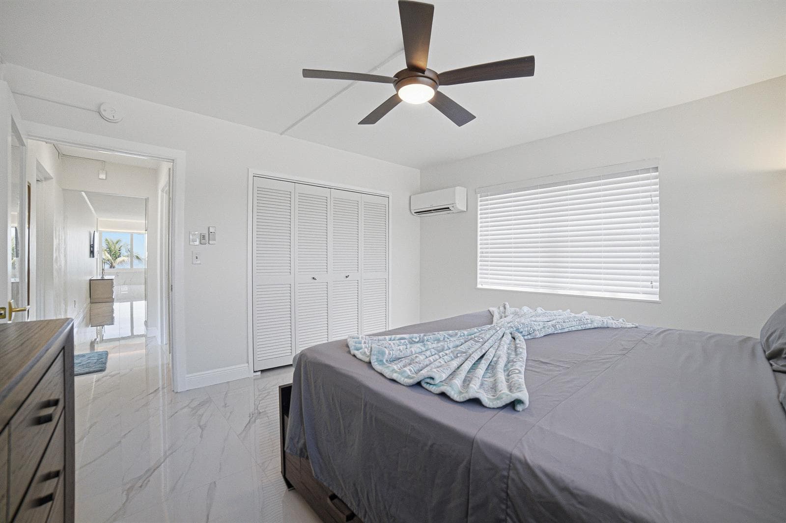 8 Briny Avenue 206 photo 12