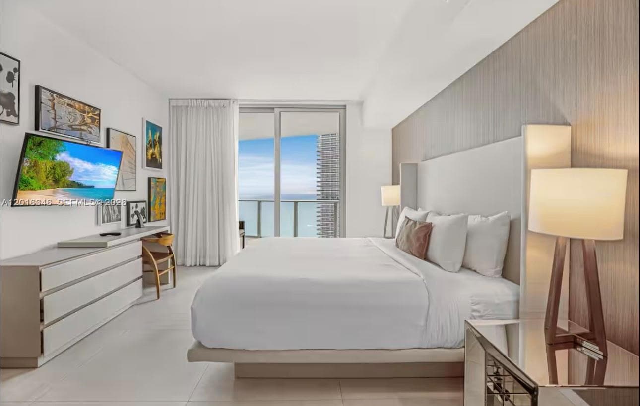 4111 S Ocean Dr 1610 photo 7
