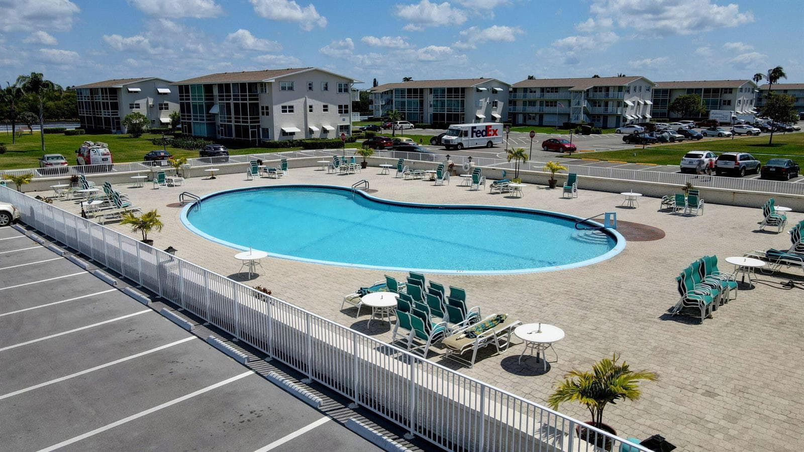 170 Horizons E 110 photo 18