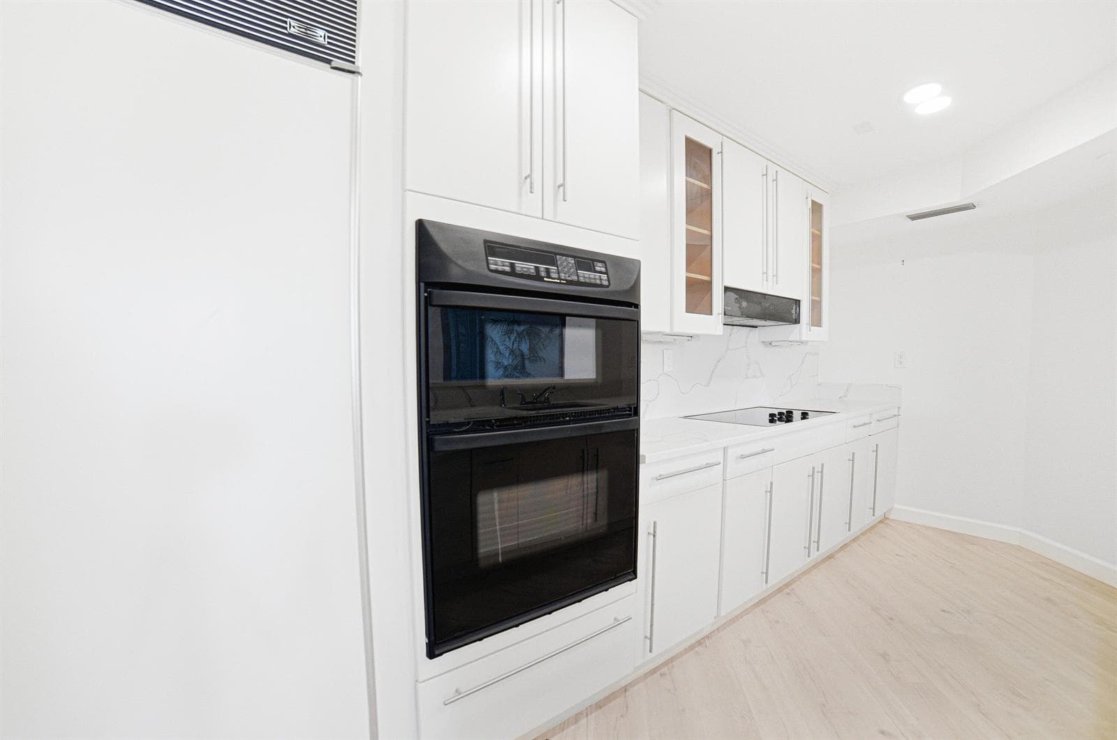 100 SE 5th Avenue 412 photo 19