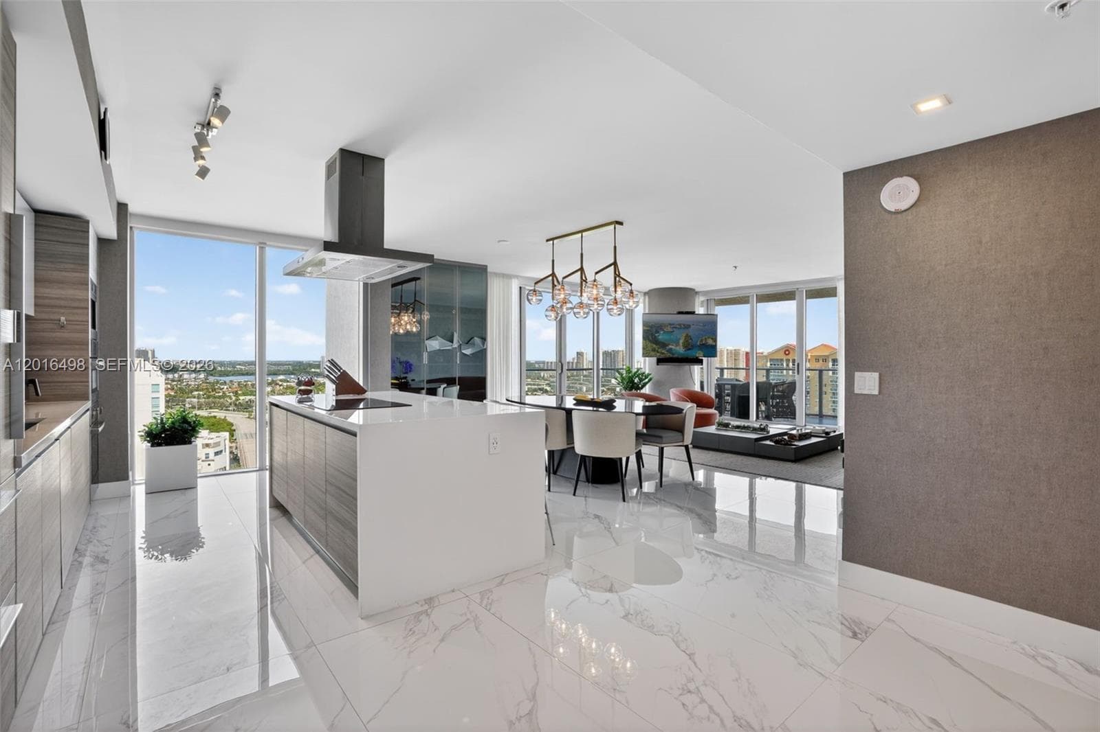 330 Sunny Isles Blvd 5-2301 photo 4