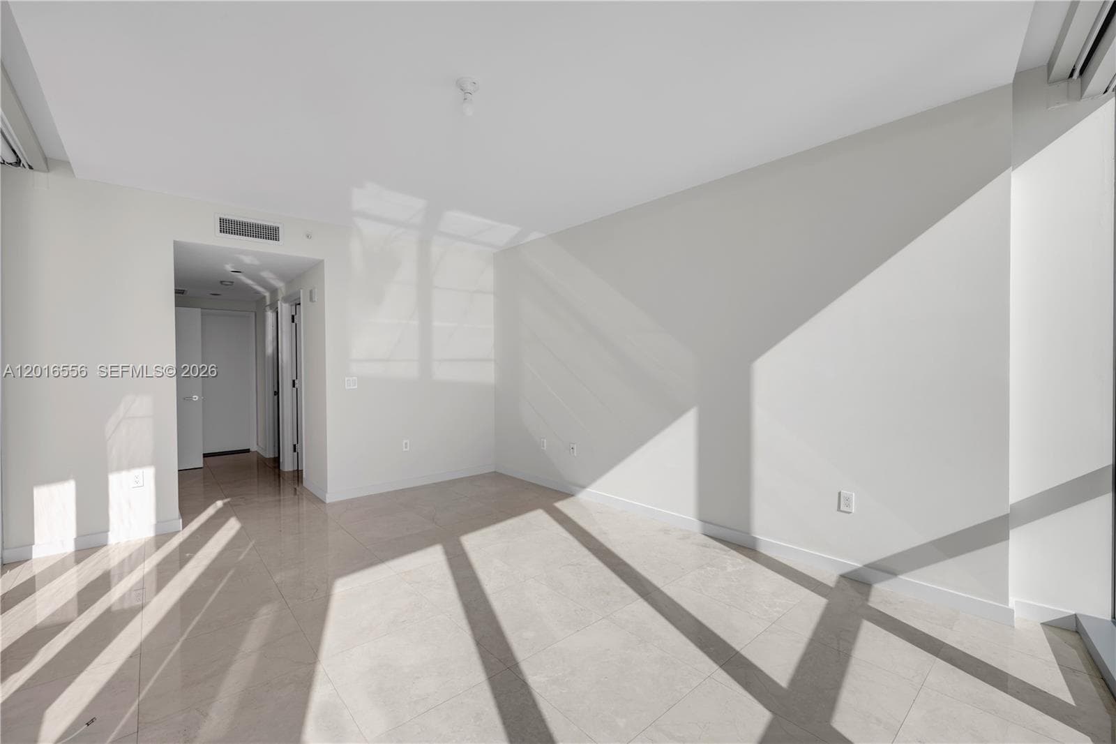 17121 Collins Ave 3901 photo 4