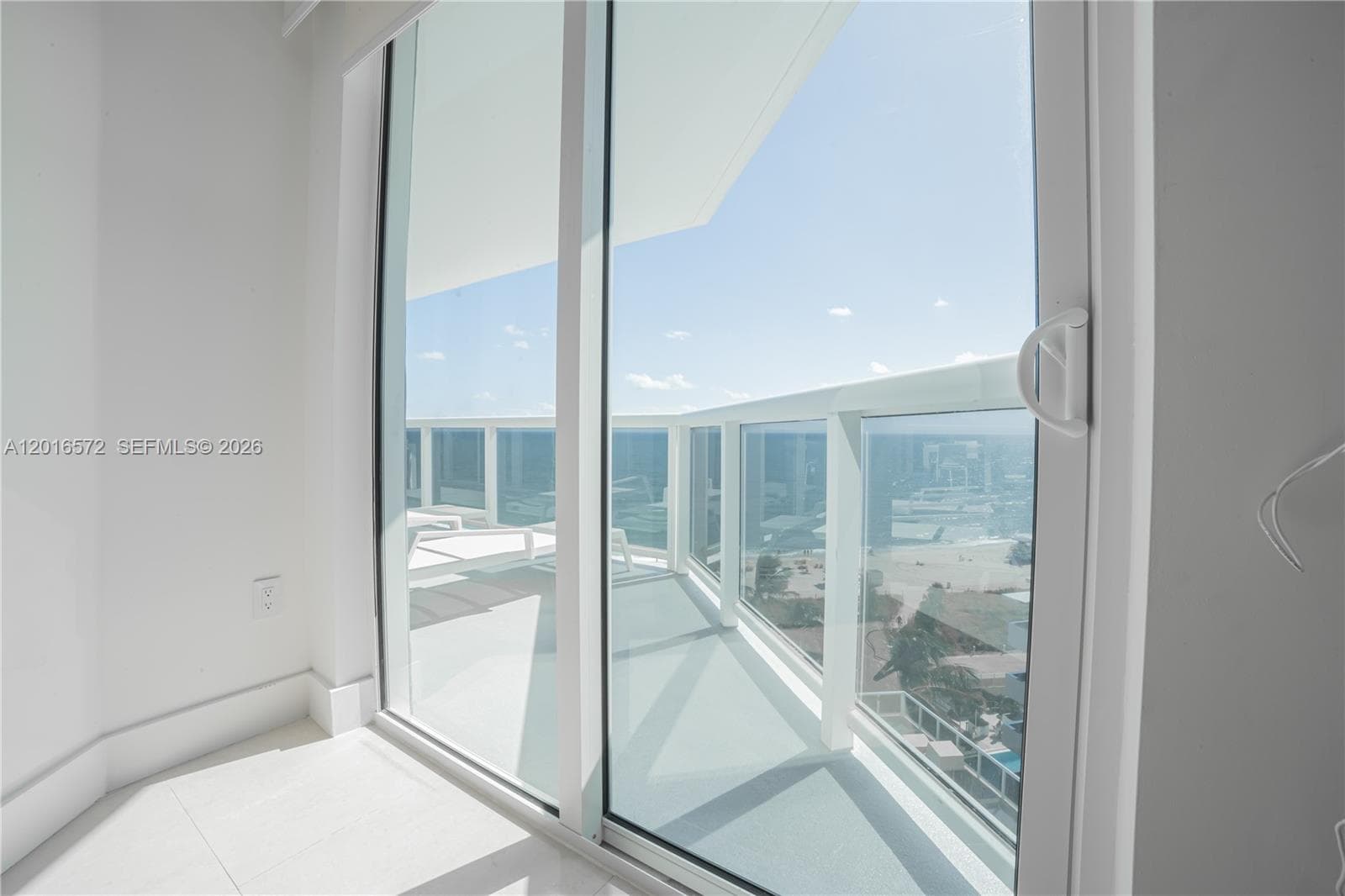 6301 Collins Ave 1102 photo 15