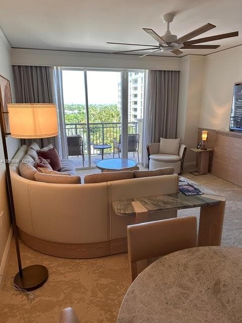 455 Grand Bay 618-19 photo 1