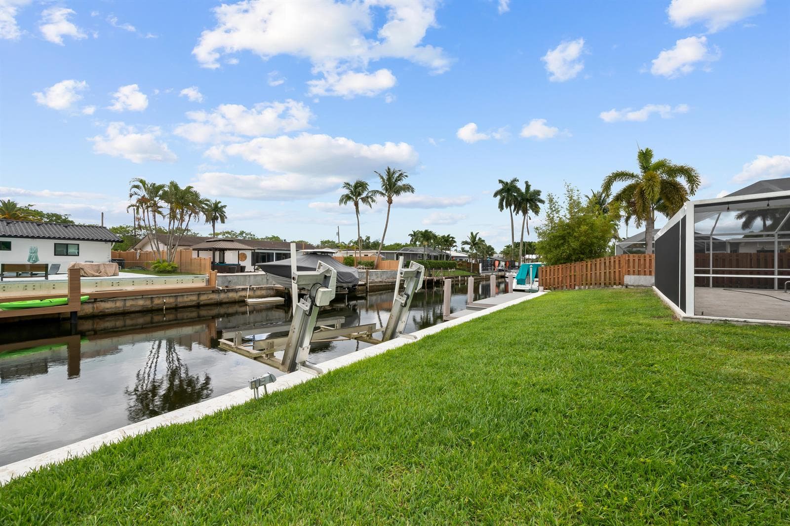 1340 SW 56th Avenue photo 13