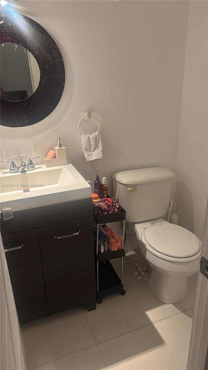 2903 Miami Beach Blvd 906 photo 10