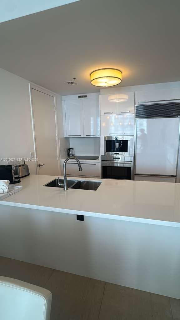 16001 Collins Ave 1002 photo 6