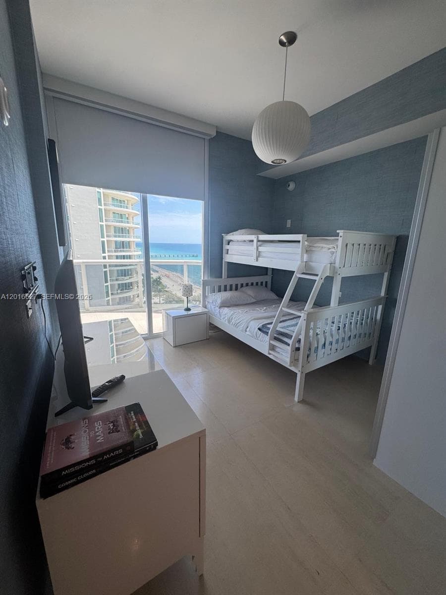 16001 Collins Ave 1002 photo 12