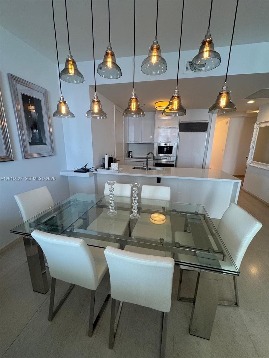 16001 Collins Ave 1002 photo 5