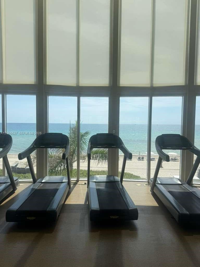16001 Collins Ave 1002 photo 19
