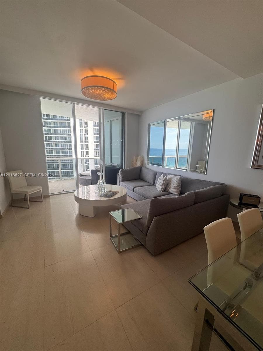 16001 Collins Ave 1002 photo 4