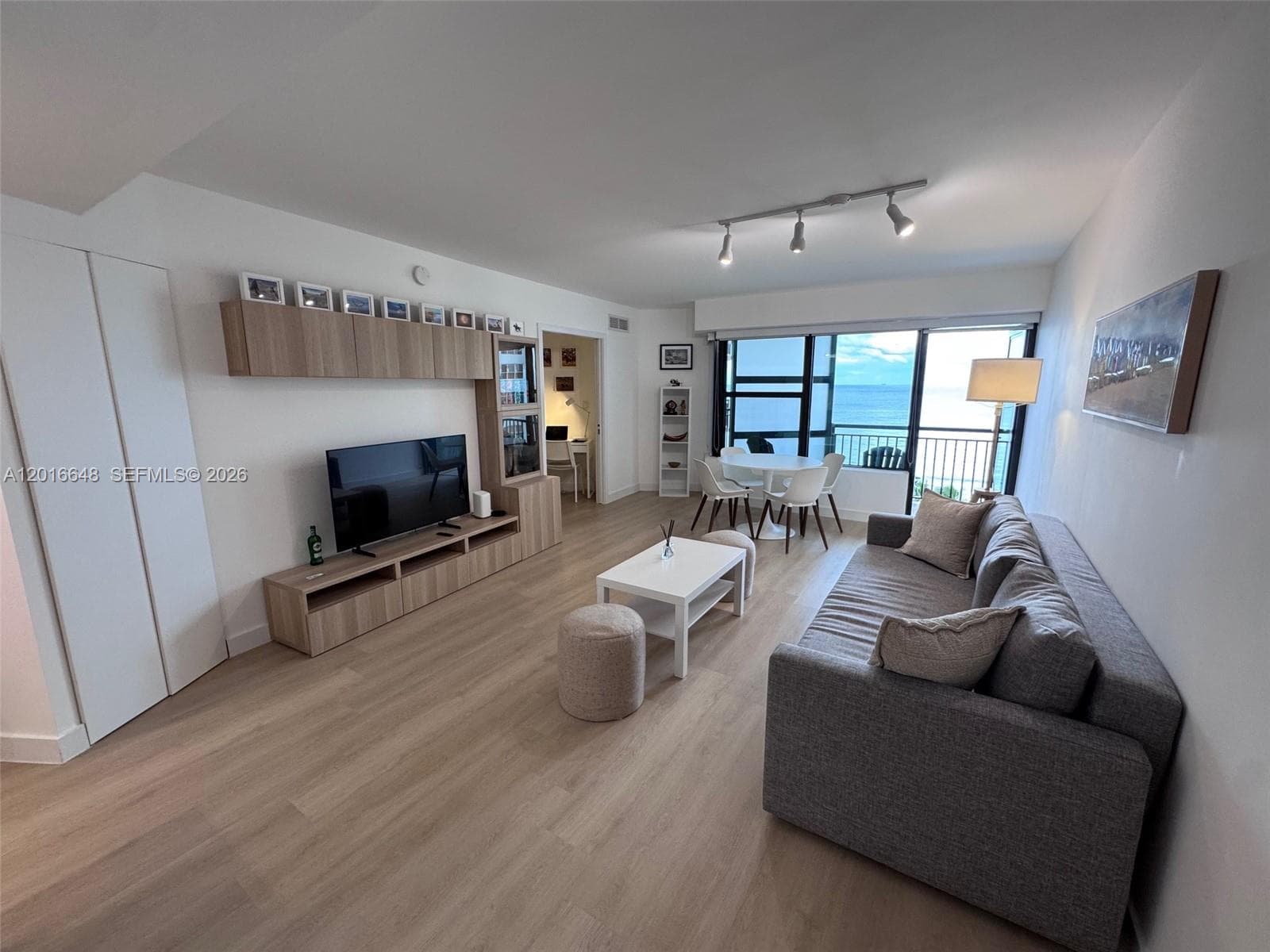 3800 Galt Ocean Dr 709 photo 3