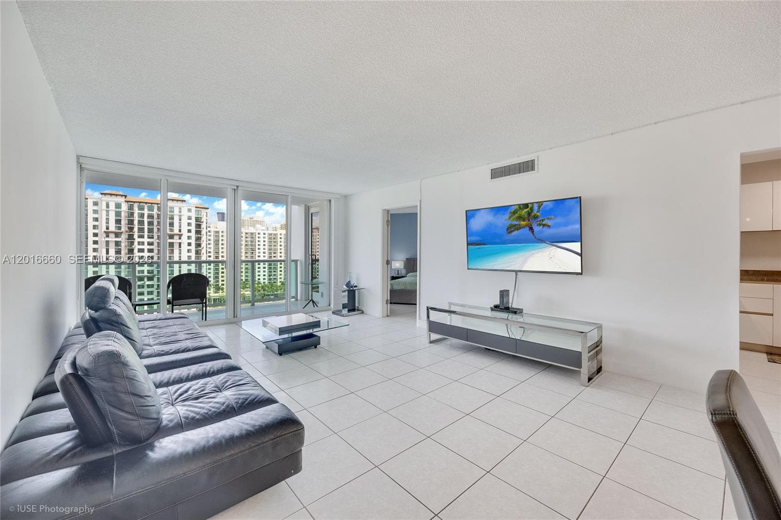 100 Bayview Dr 1231 photo 17