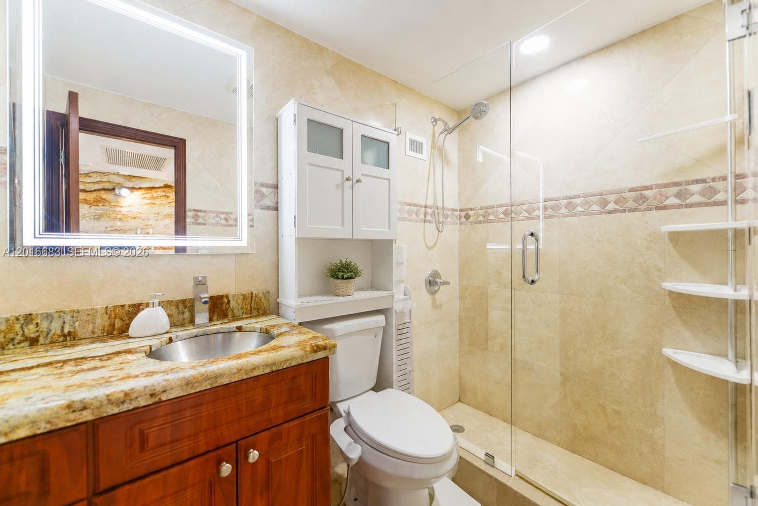 19201 Collins Ave 609 photo 11