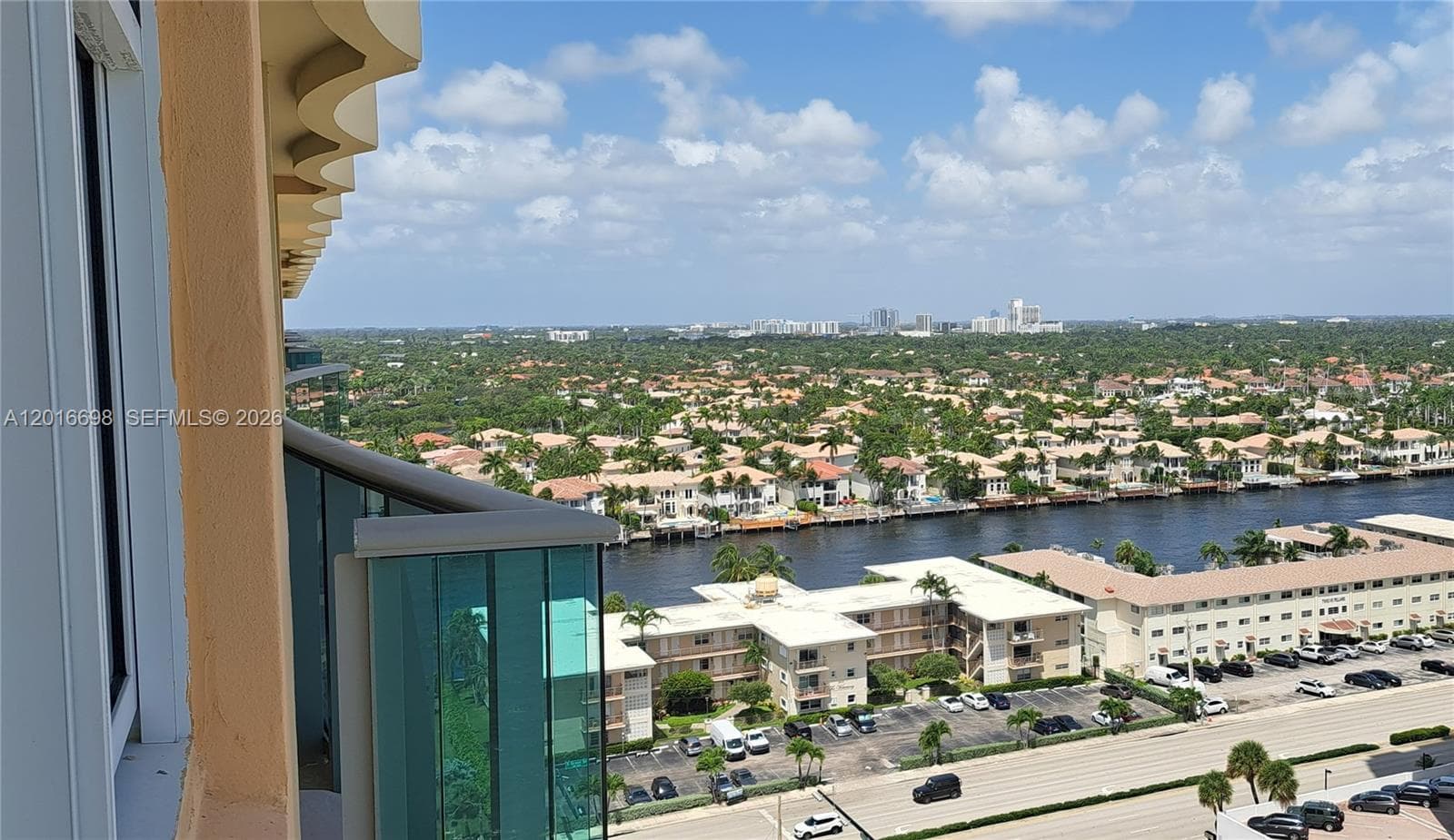 2501 Ocean Dr PH6 photo 13