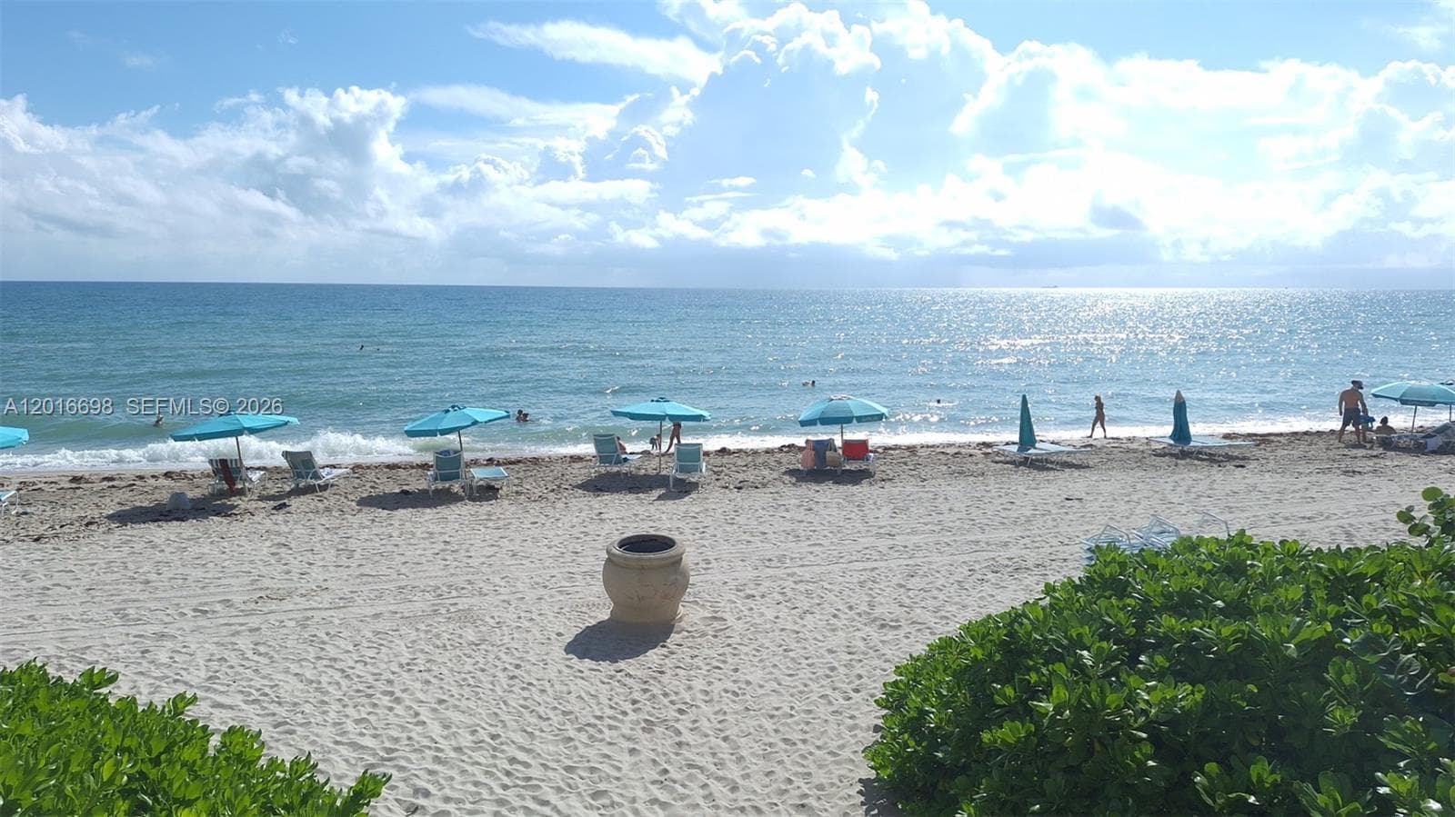 2501 Ocean Dr PH6 photo 25