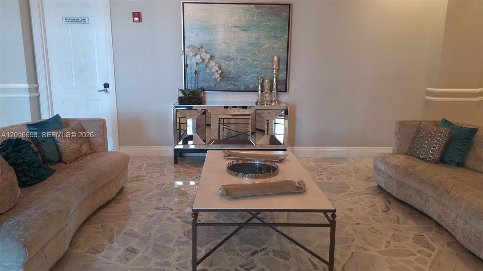2501 Ocean Dr PH6 photo 21