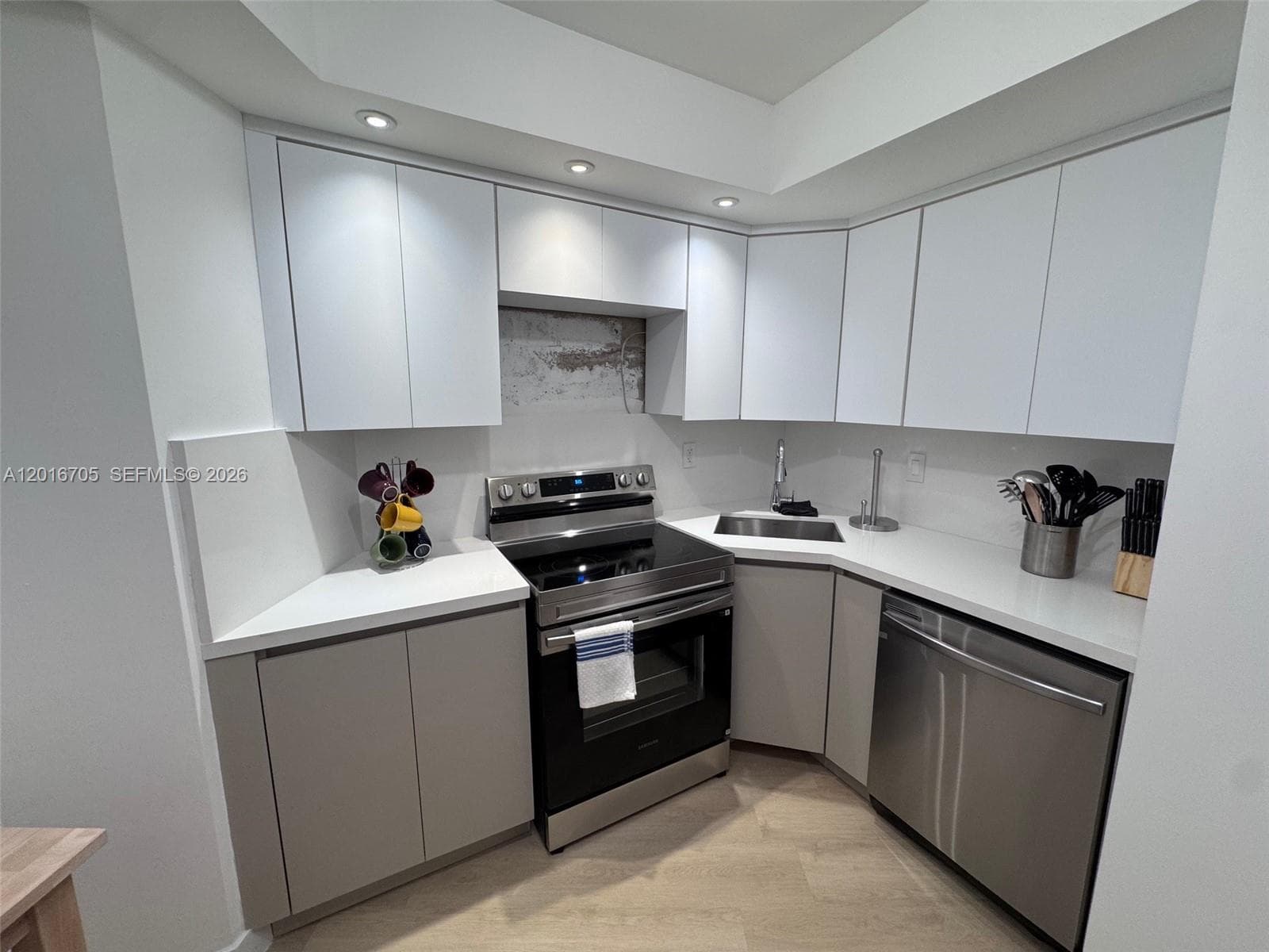 3800 Galt Ocean Dr 709 photo 13