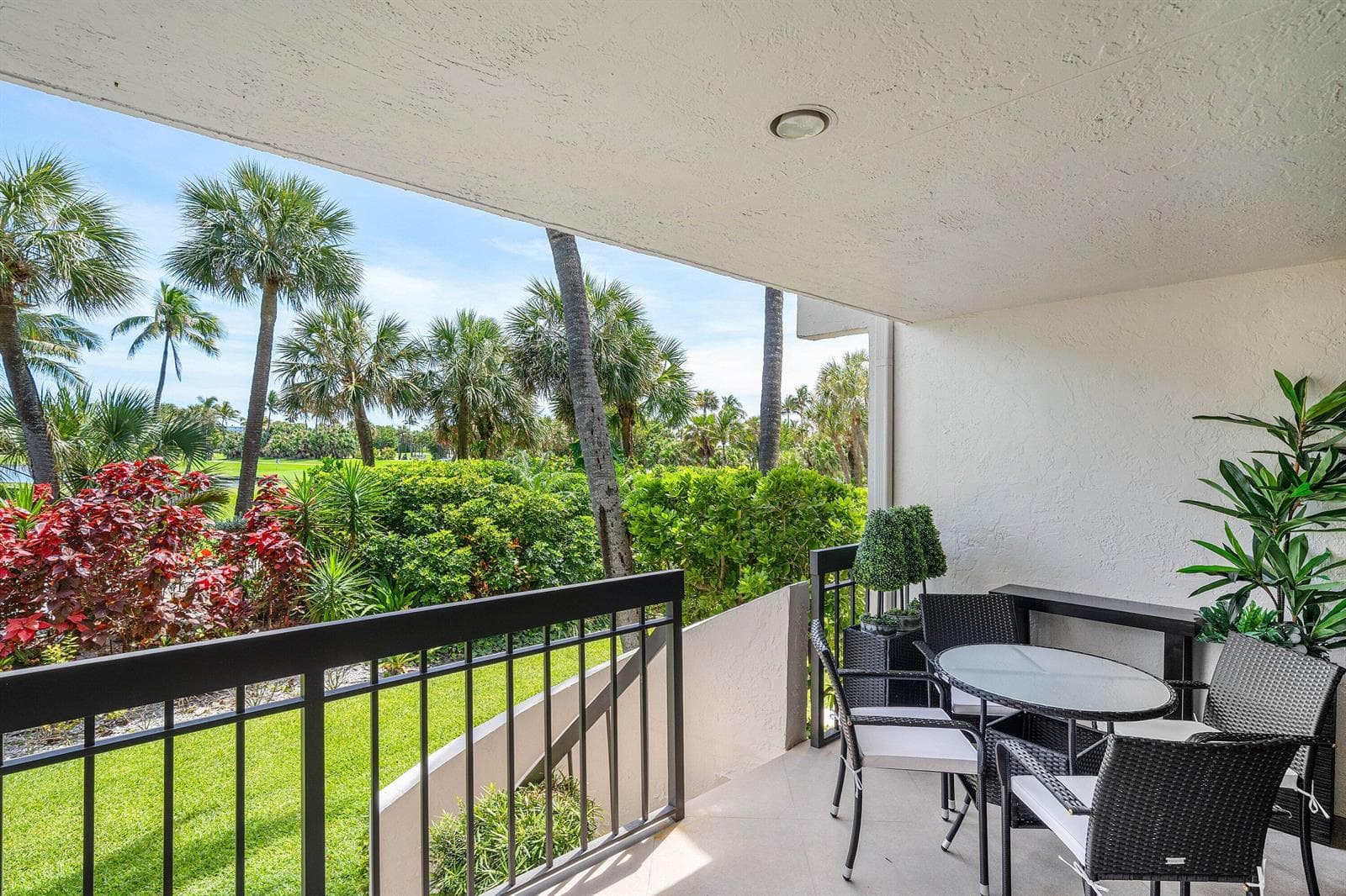 2335 S Ocean Boulevard 13 photo 19