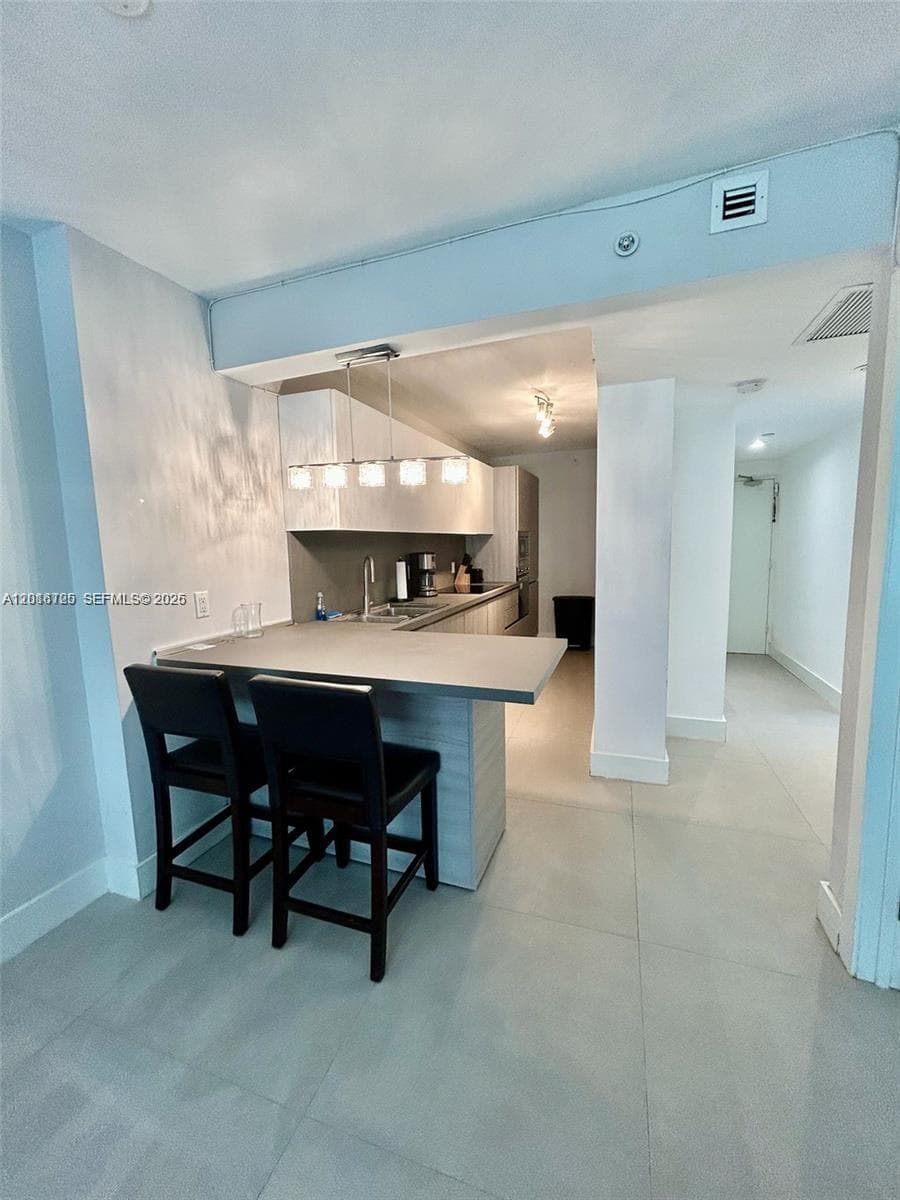 100 Lincoln Rd 426 photo 5