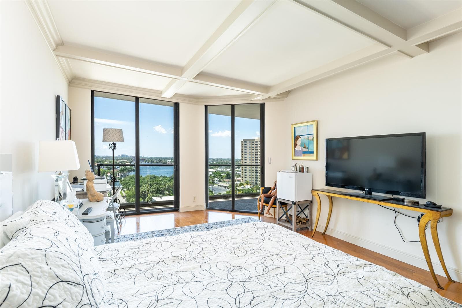 1300 S Ocean Boulevard 906 photo 15