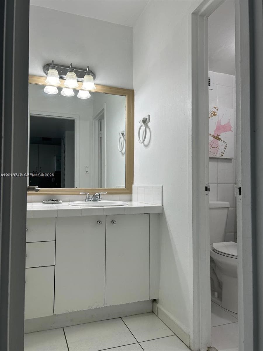 100 Lincoln Rd 437 photo 7