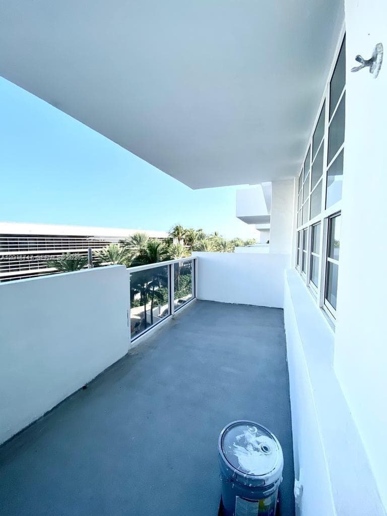 100 Lincoln Rd 437 photo 11